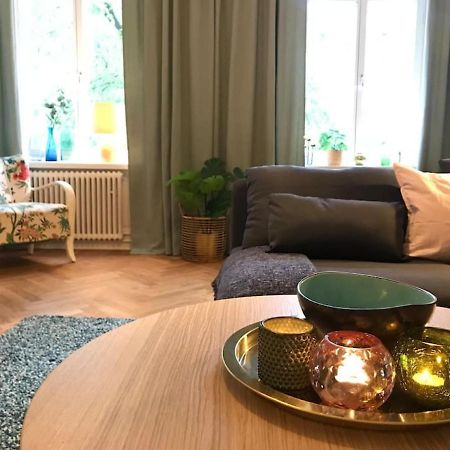 Artistic And Light 2 Room Apartment In Sofo 65Sqm Stockholm Eksteriør bilde