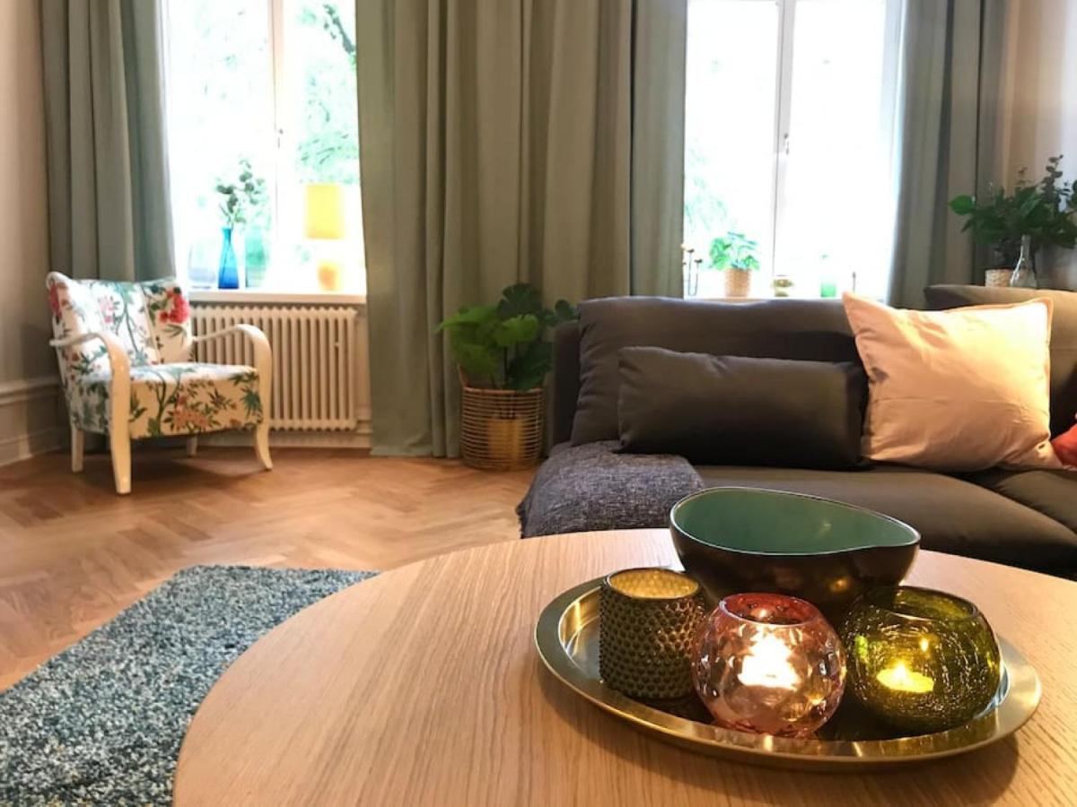 Artistic And Light 2 Room Apartment In Sofo 65Sqm Stockholm Eksteriør bilde
