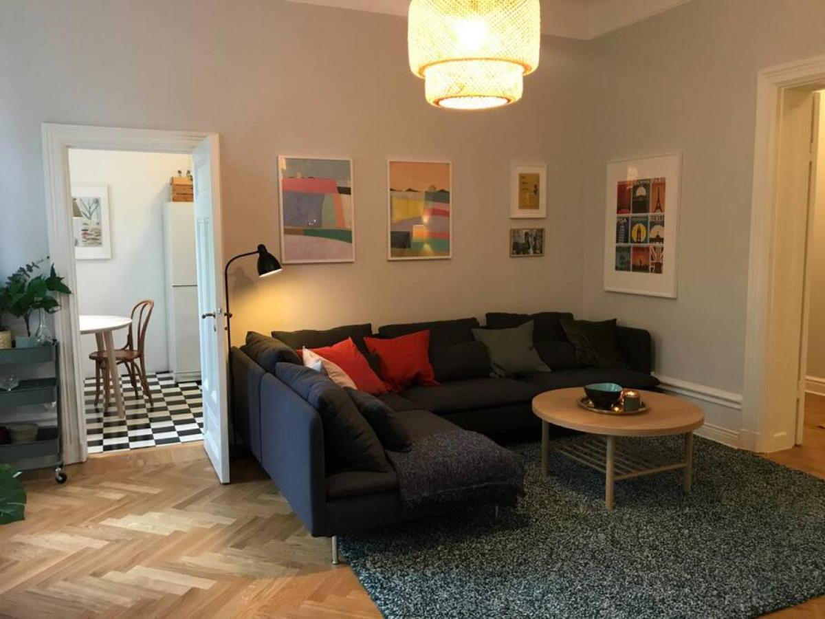 Artistic And Light 2 Room Apartment In Sofo 65Sqm Stockholm Eksteriør bilde